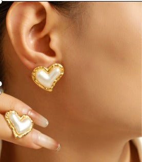 Heart Pearl Earrings